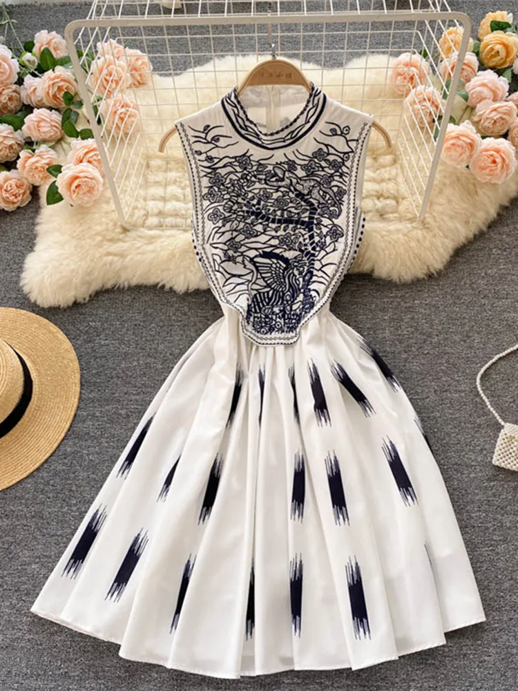 

ZQLZ Summer Dress Women 2022 New Fashion Runway Sleeveless Stand Collar Floral Embroidery Elegant High Waist Zipper Mini Vestido
