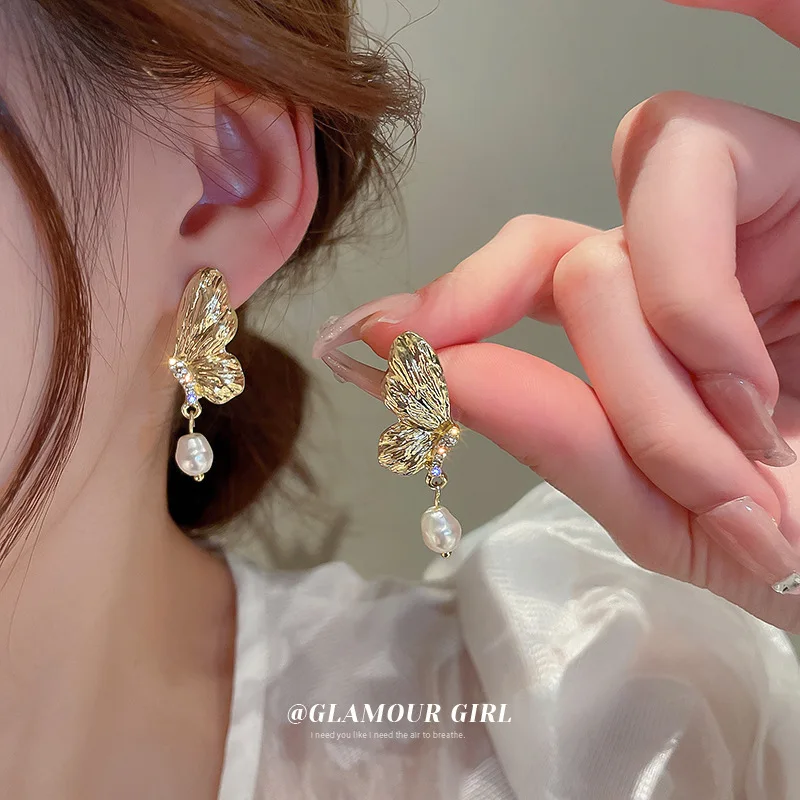 

Rhinestone Butterfly Earrings for Women Girls Bijoux Sweet Exaggerated Crystal Drop Jewelry Birthday Gifts