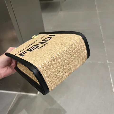 Fendi новая сумка для женщин, простая сумка через плечо, универсальная сумка через плечо