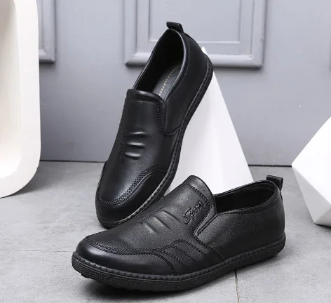 

Летняя дышащая мужская обувь для отдыха LIKE746 309