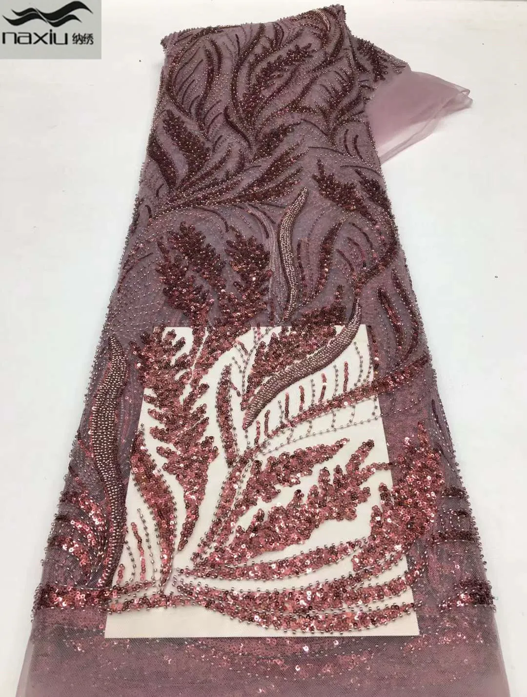 

Madison African Sequins Beaded Lace Fabric 2022 High Quality Lace Embroidery French Nigerian Lace Fabrics For Wedding Dress