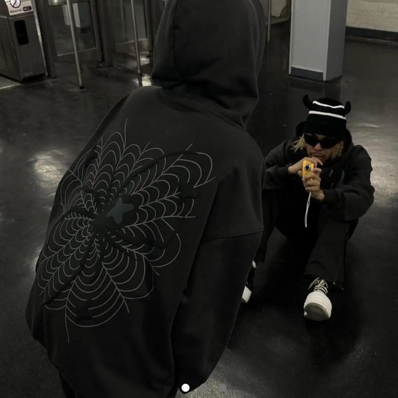 

foreign trade hooded fleece male autumn winter in long loose languid is lazy students add wool cardigan wind coat zip up hoodie