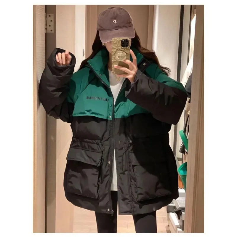 Одинаковые по цвету инструменты для переодоления пуха стеганое женское