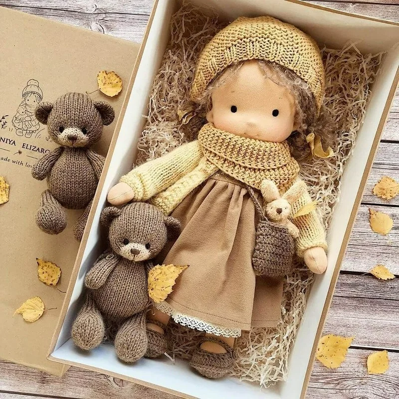 

HOT 30CM Cartoon Cute Doll Handmade Waldorfs Doll Figure Fashion Blonde Curly Girl Soft Stuffed Doll Best Gift For Girls