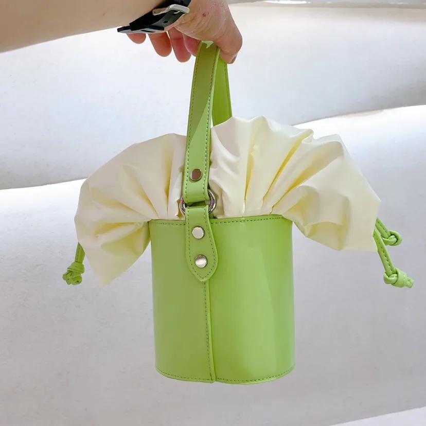 

Original Designer Fashion Macaron Bucket Chain Bag Versatile Women Handbag Shoulder Crossbody Messenger Bag Purse Phone Pouch
