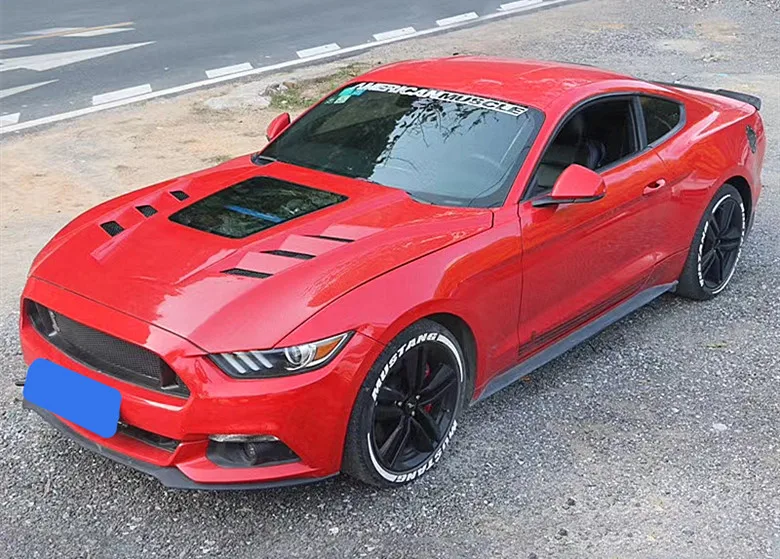 Для капота из углеродного волокна Ford Mustang