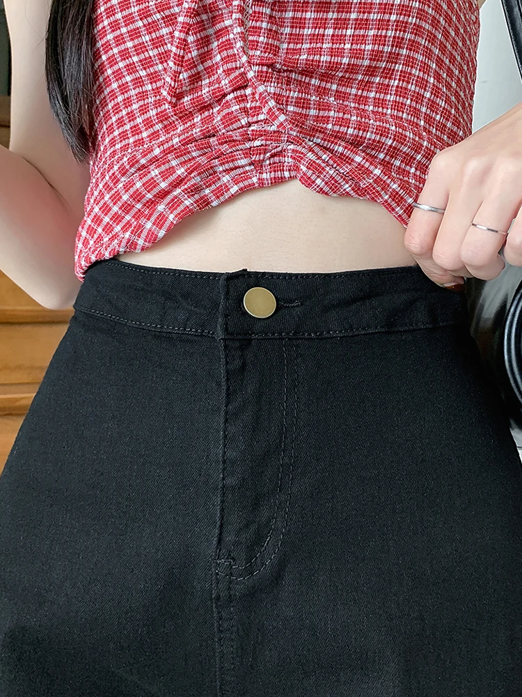 New Summer Women High Waist Loose Fit Black Denim Shorts Streetwear Female Button Solid Color Jeans Shorts Bottoms