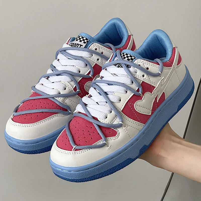 

Brand Fashion Sneakers Women Vulcanize Shoes Lace Up Flat Shoes Women Casual Shoes Breathable Zapatillas Mujer Plus Size 43 44