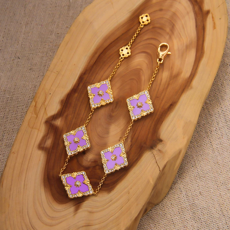 

GD New Luxury 18K Four Leaf Clover Bracelet Gold Plated Geometric White Shell Five Flower Bracelets for Women Jewelry Gift 2022