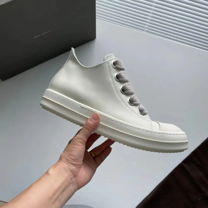 

Men's and women's low top casual shoes Couple's new leather surface, versatile, thick sole, high, comfortable and breathable