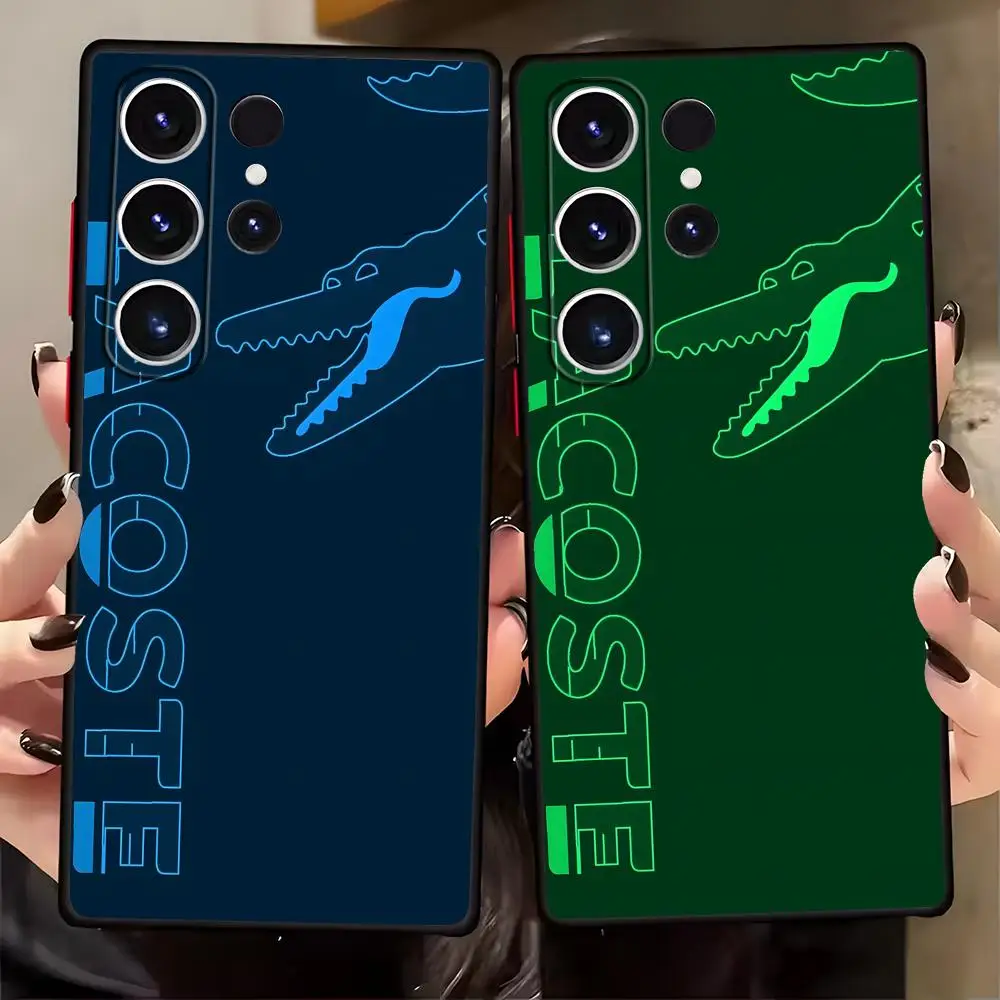 Фото Чехол для телефона от люксового бренда L-LA-COSTE для Samsung Galaxy S26 S25 S24 S23 S22 S21 S20 Plus Ultra Note20, мягкий, черный. №1