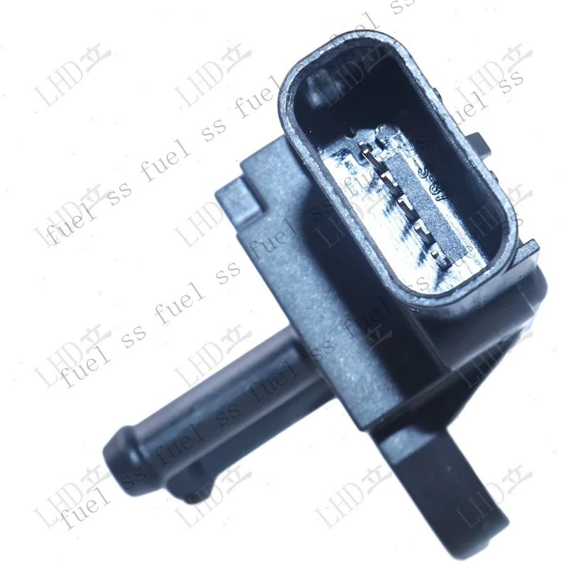 Фото Датчик давления S+ для Yanmar 3TNV82, 4TNV86, John Deere 2038R, 3043D, 3046R, MIU803775 №2