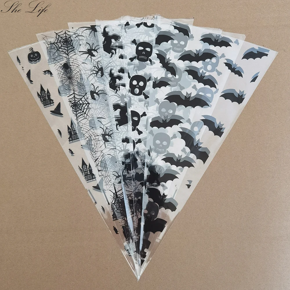 

100pcs Halloween Candy Packaging Bag Small Gift Transparent Plastic Bag Plastic Triangle Bag 17*33CM Party Decoration Supplies