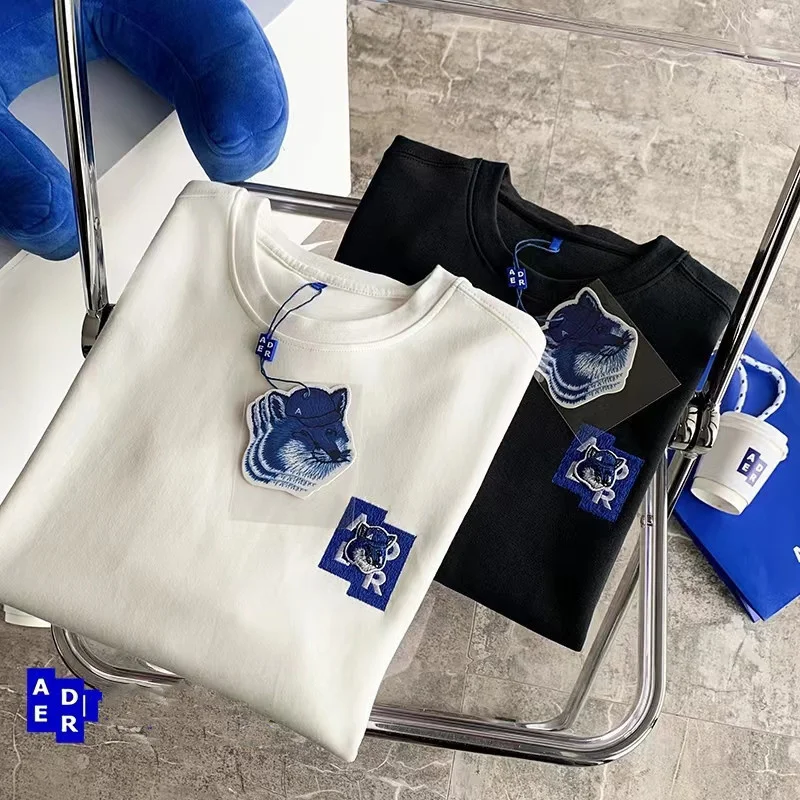 

Футболка с вышивкой лисы в Корейском стиле, хлопковый топ с коротким рукавом для мужчин, женщин, студентов, свободная летняя парная футболка...