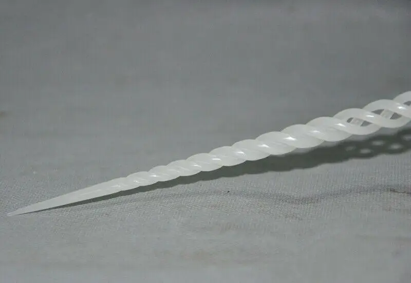 Изысканные старые Старые китайские белые нефритовые резьбовые бриллиантовые