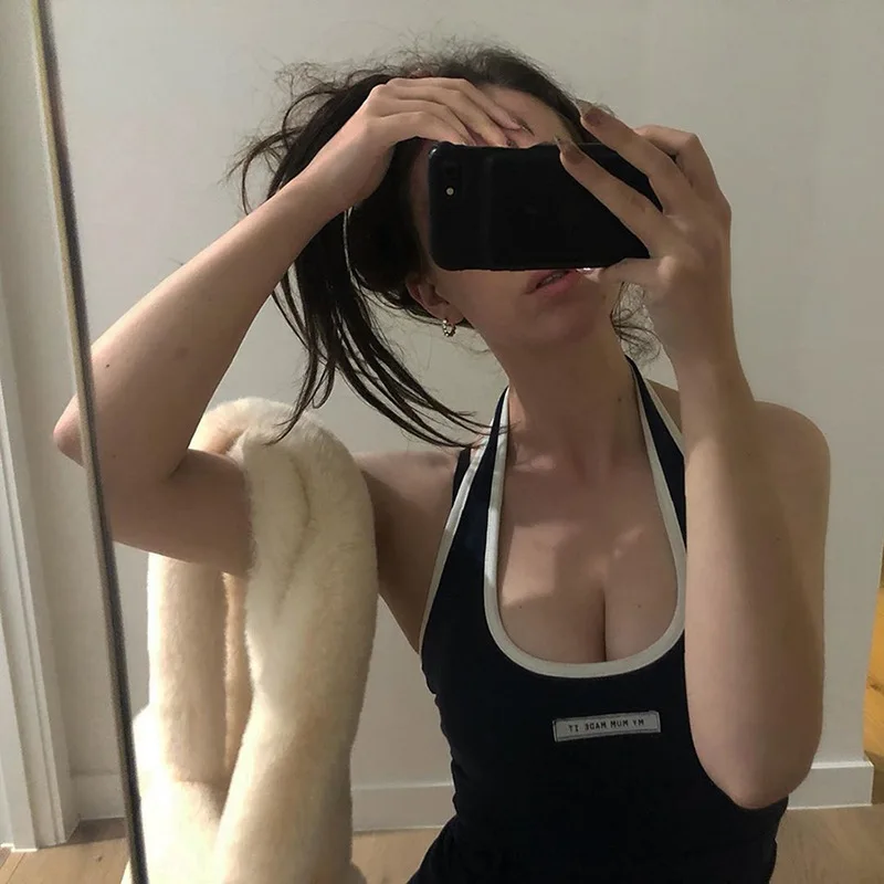 

2022 Sexy Women Summer Crop Tops Sleeveless Short Cotton U Collar Knitted Backless Sexy Night Club Party Bar Gym Tank Womentop