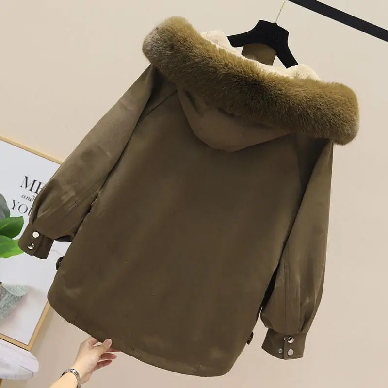 Winter Women's Cold Coat Parkas Super Hot Coats Fur Jacket Hooded Tops Snow Outercoat Cheap Wholesale New
