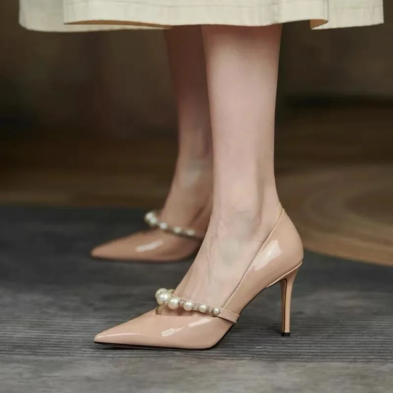 

2023 Women's High Heels Pumps Brand Sexy Patent Leather Pearls Party Pointed Toe Wedding Shoes Shallow Mouth Single Shoes 35-39