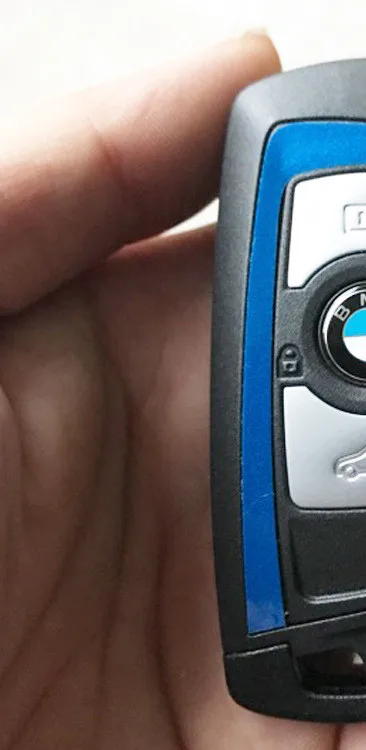 11mm Car Key Emblem Metal Sticker Logo Decal For BMW X1 X2 X3 X4 X5 X6 X7 F10 F20 E90 E46 E39 E36 E70 E87 E30 E34 E53 |