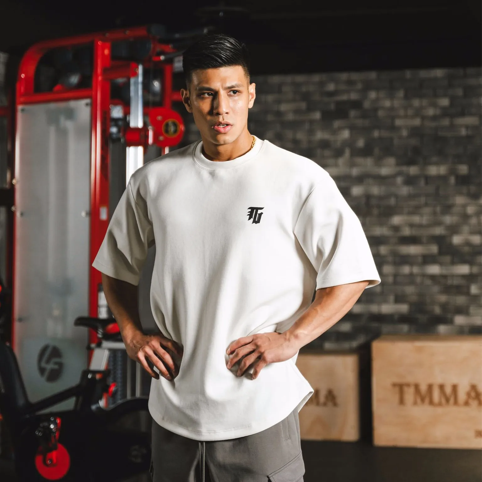 

Mens Oversized Fit Short Sleeve T-shirt With Dropped Shoulder Loose High quality Fitness T Shirt Gym Bodybuilding Tops Tees