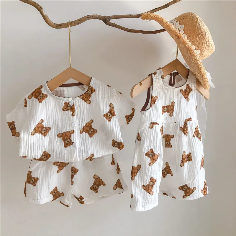 

Пижамный комплект с принтом медведя Cekcya, домашняя одежда для маленьких мальчиков, топы с коротким рукавом и Хлопковые Штаны, платье для дево...