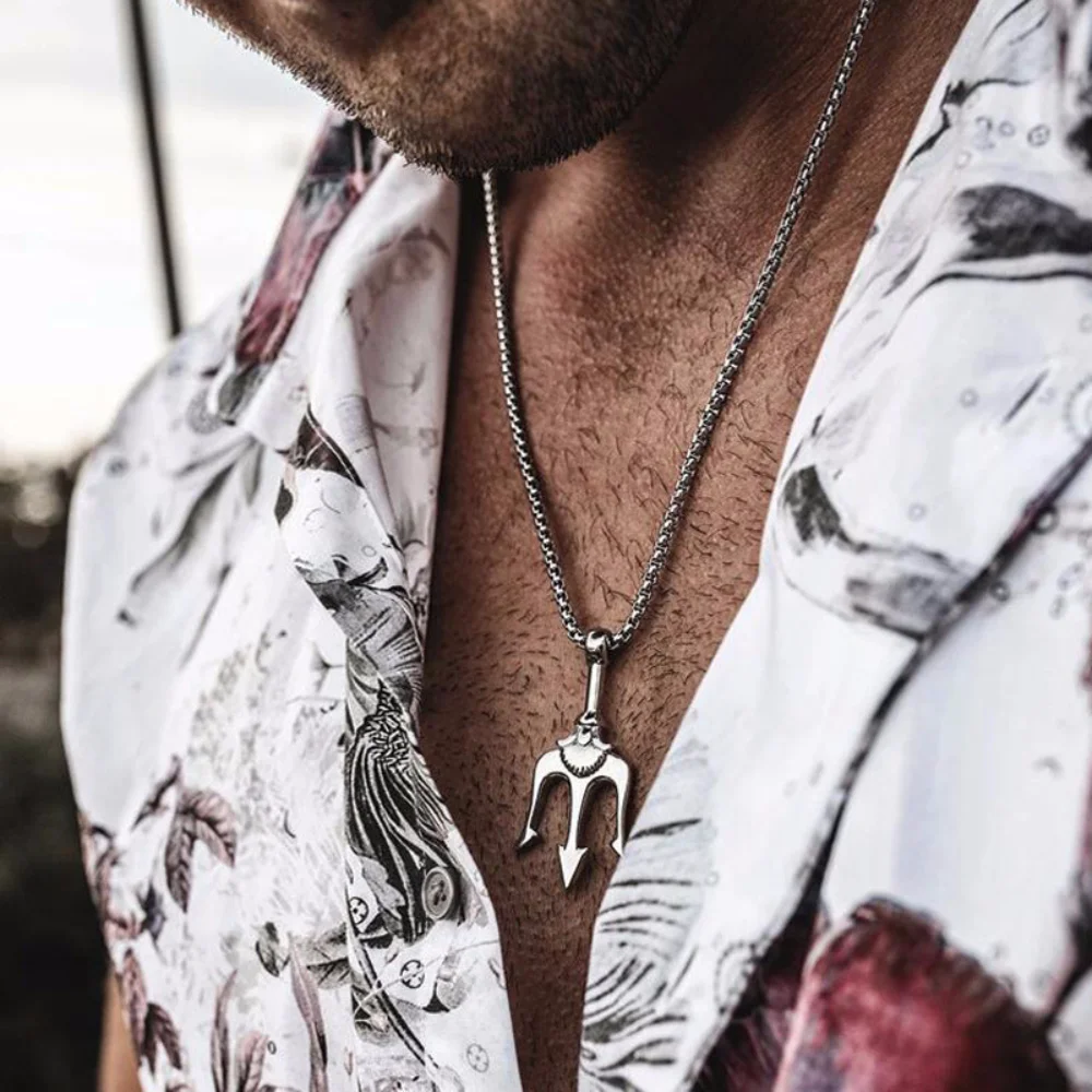 

Fashion Mens Stainless Steel Poseidon Poseidon Trident Pendant Necklace Personality Hip Hop Necklace Birthday Party Gift Jewelry