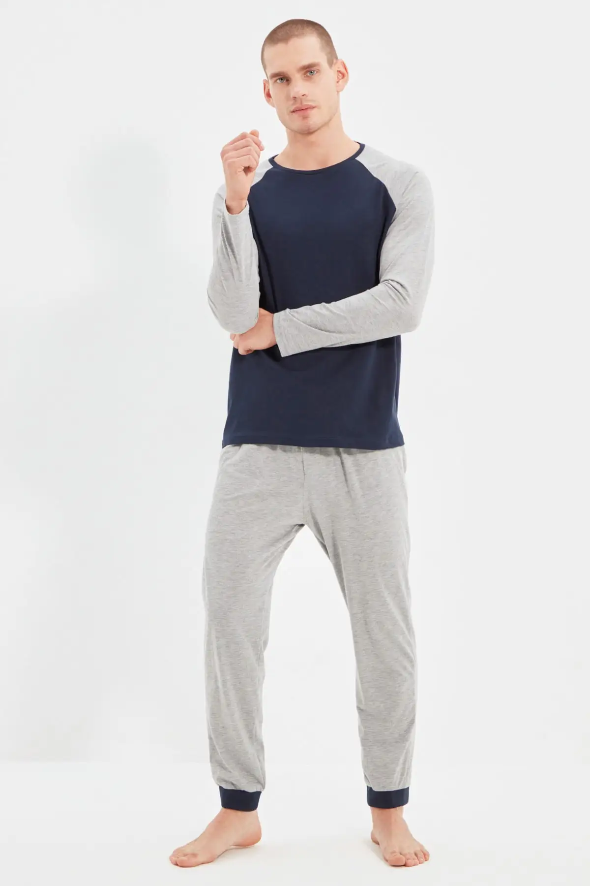 

Trendyol Men 'S Regular Fit Sleepwear Team THMAW22PT0411