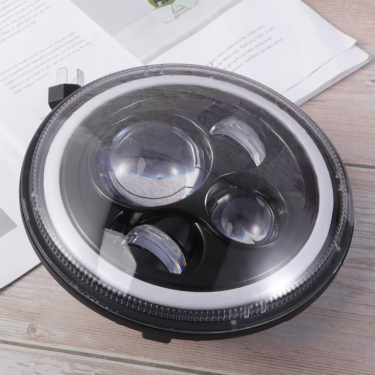 

1 PC Headlight Bulb 6500K 10-30V 7 inch 50W Lamp for