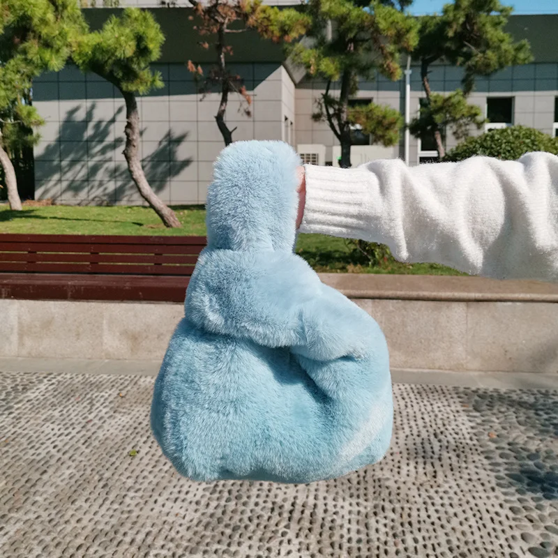 

Cute Soft Plush Women Handbags Faux Fur Ladies Winter Clutch Purse Bag Luxury Design Female Small Tote V Bags Bolso Mujer