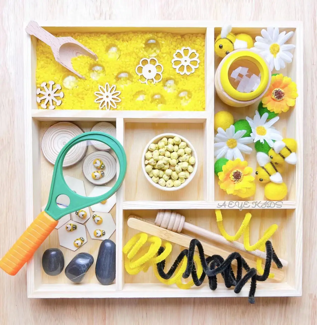 

Bee Sensory Bin Ben Sensory Taste Safe Montessori Toy Reggio inspired Early Education Toy for Kindergarten