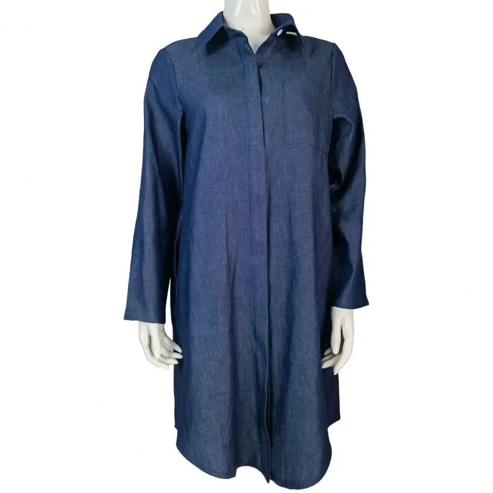 

Платье женское джинсовое в стиле ретро, Модное Длинное свободное платье из денима с коротким рукавом, отложным воротником и карманами, на пу...