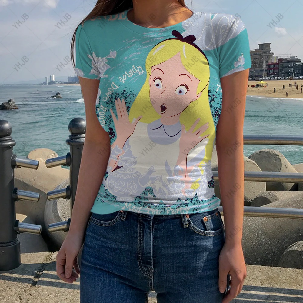 

Женская футболка с коротким рукавом, круглым вырезом и принтом