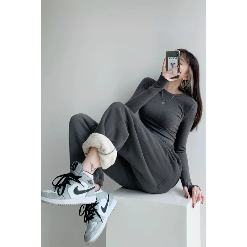 

Спортивные женские брюки Deeptown в стиле Харадзюку, Зимние флисовые Мешковатые повседневные спортивные брюки-джоггеры, корейская мода, уличная одежда, брюки хиппи