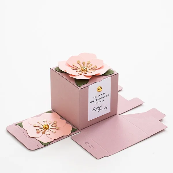 

Персонализируемые розовые картонные коробки для подарков