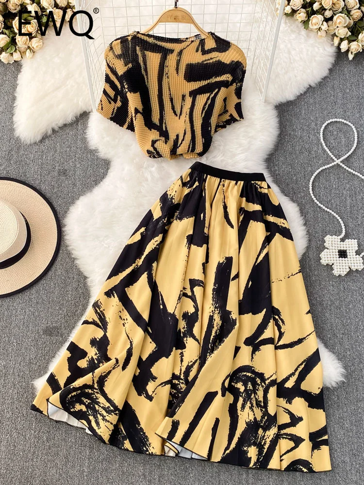 

Женский Повседневный костюм-двойка EWQ, плиссированная юбка контрастных цветов с коротким рукавом и принтом и юбка с высокой талией, весна-лето 2023