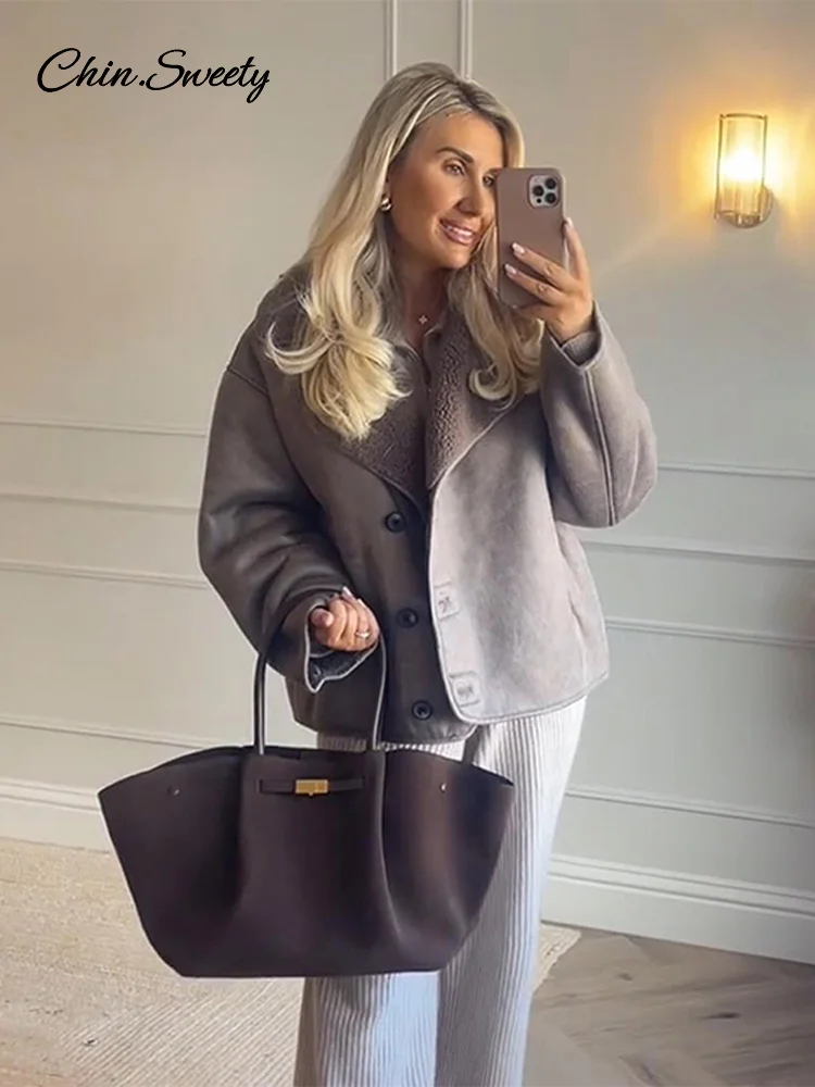 Женская замшевая куртка из искусственной кожи с длинными рукавами и пуговицами