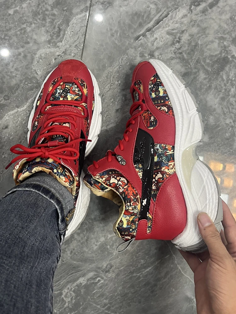 Красные легкие кроссовки из натуральной кожи с принтом 2024 осень и зима модные на