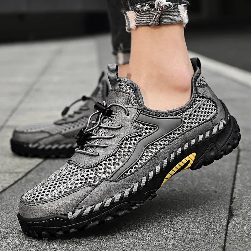 Summer men's mesh hiking shoes are breathable, comfortable and safe38-46