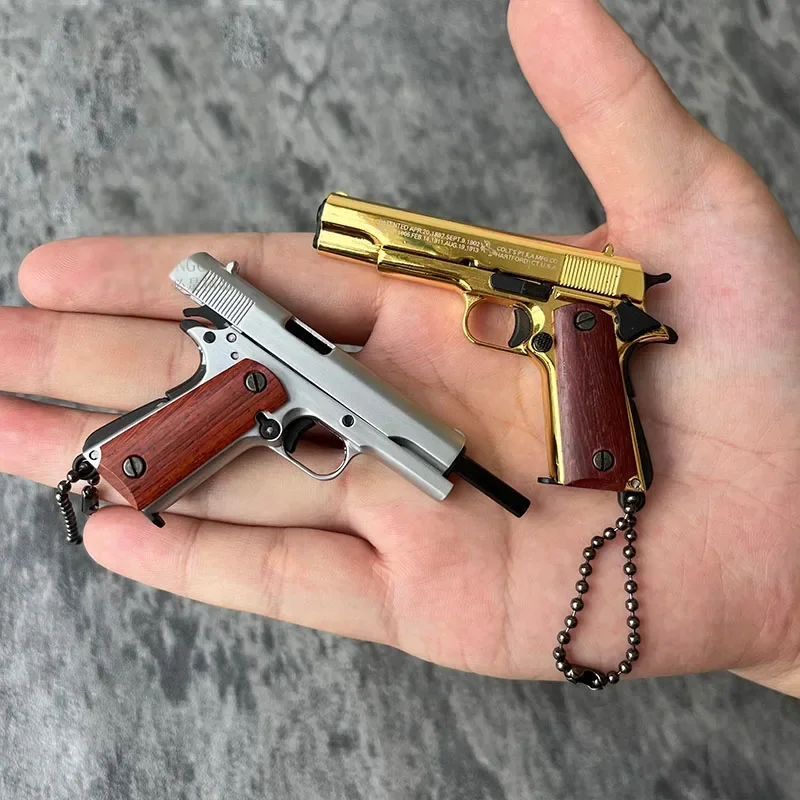 1 шт. 1:3 Mini M1911 пистолет игрушки миниатюрная модель брелок цельнометаллический