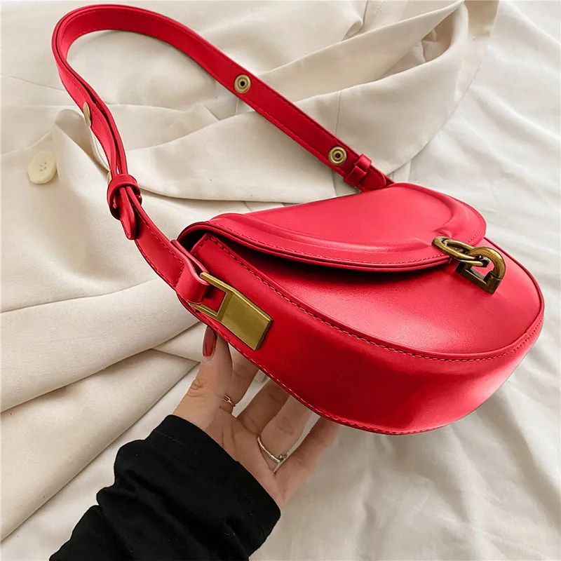 Crossbody Bags For Women 2023 New Fashion Designer solid color Lock Ladies Handbags Shoulder Straps Saddle Small Bag