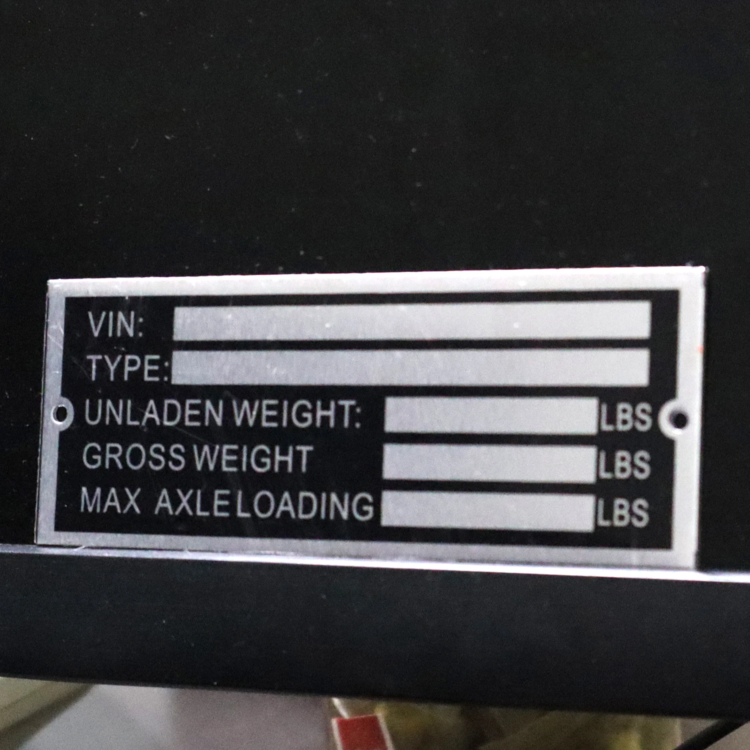 Вин номер кузова тойота камри 50. Vin шасси. Табличка vin toyota rav4. Vin шасси. Vin номер mercedes ml 163 320.