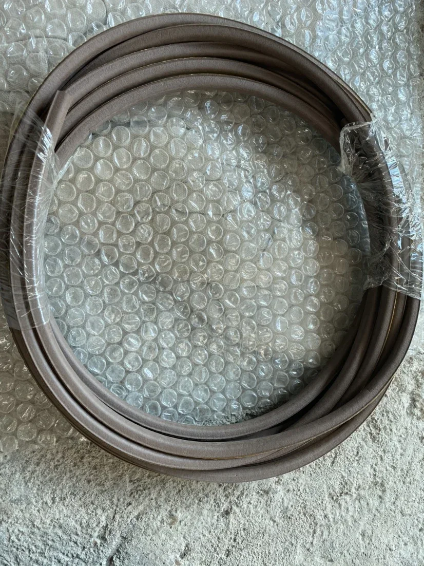 Striscia sigillante EPDM за porte elettriche и finestre в FED collisioni Guarnizione gomma Tipo cavo D