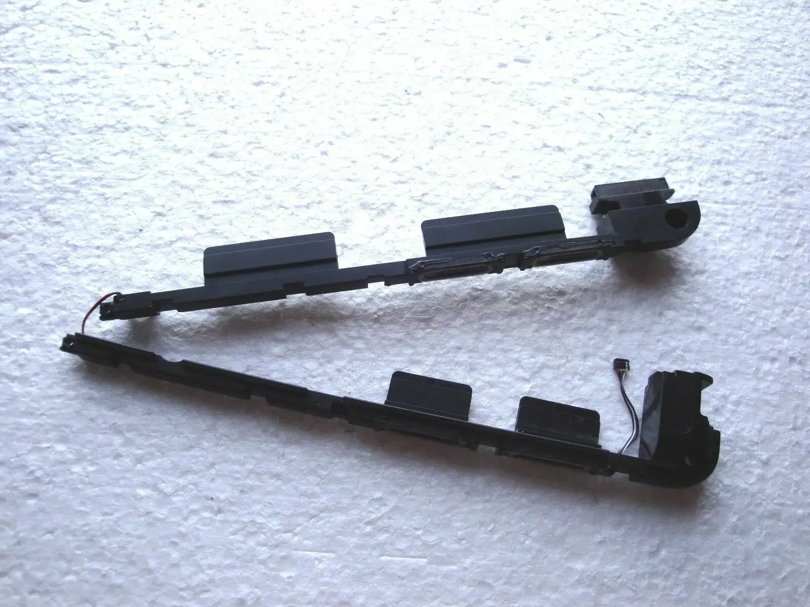 ДЛЯ внутренних динамиков ноутбука HP 17-3000 17-3002ea 665926 -001