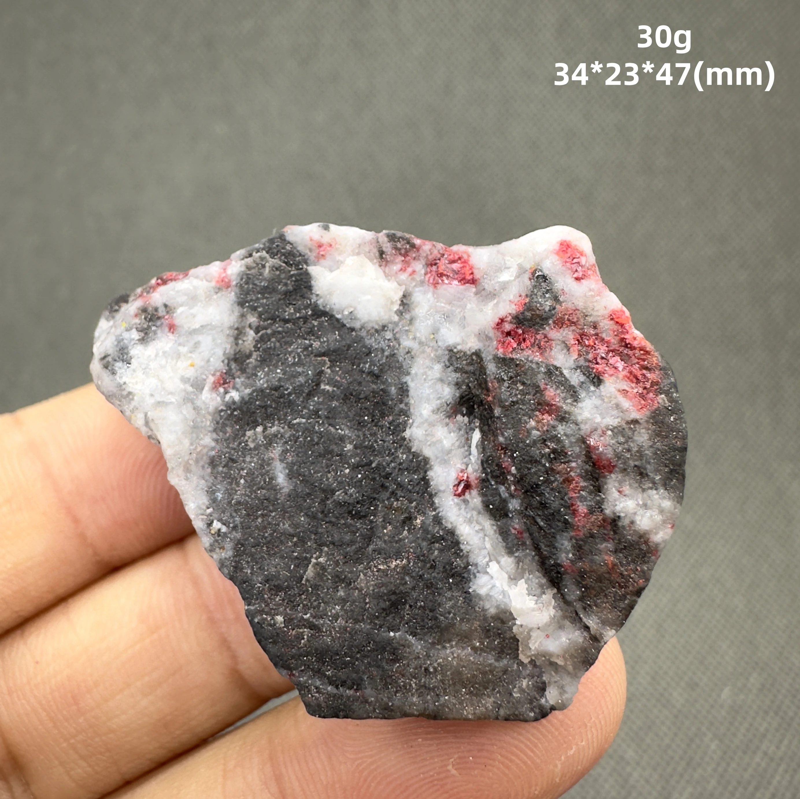 

Образец натуральных минералов киновари QIANCHUAN