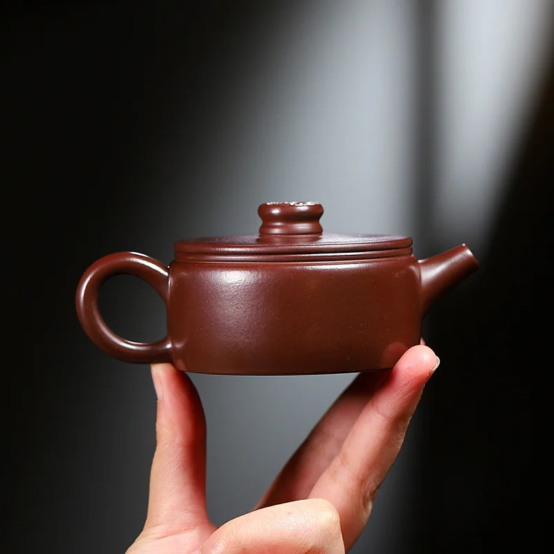 

Ручной чайник из пурпурной глины 100 мл