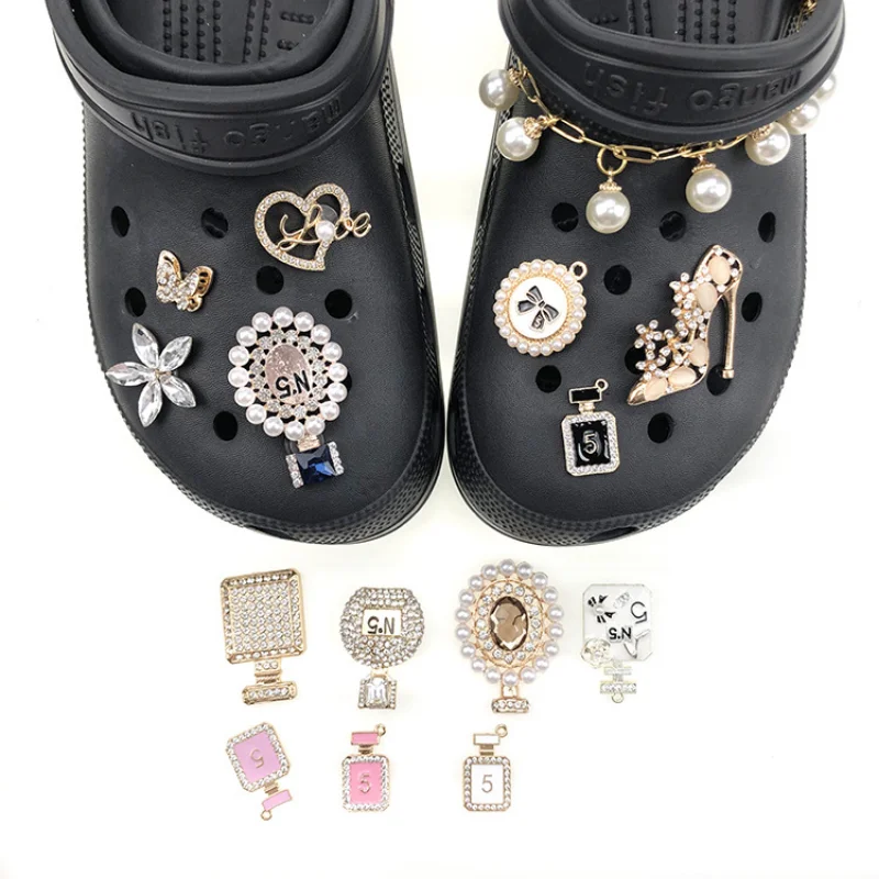 16 PCS/lot Shoe Charms Decoration Buckle Pins Perfume Bottle with alloy Pearl Bracelet JIBZ DIY Combiation for croc Friend Gift