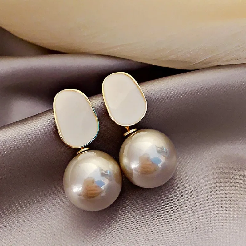 

2023 New Arrival Korean Elegant Imitation Pearl Dangle Earrings For Women Fashion Sweet Water Drop Jewelry Gifts