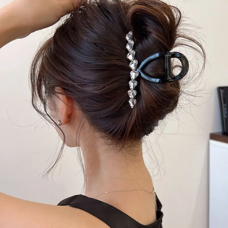 

2023 New Rhinestone Hair Claws Fashion Heart Hair Clip Luxury Geometric Hair Clip For Women Girls Ornament Jewelry Accessories