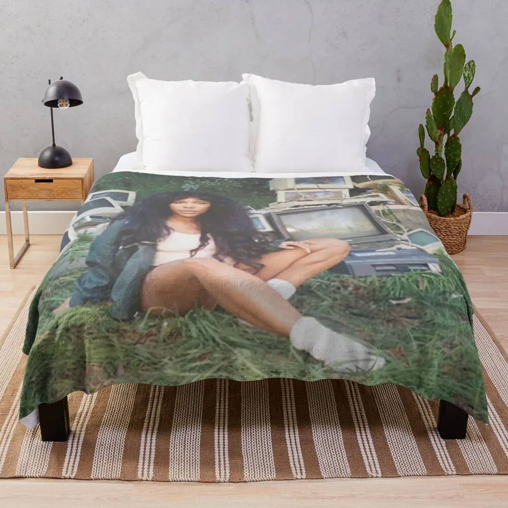 

SZA Throw Blanket extra large blanket embroidered blanket for sofa