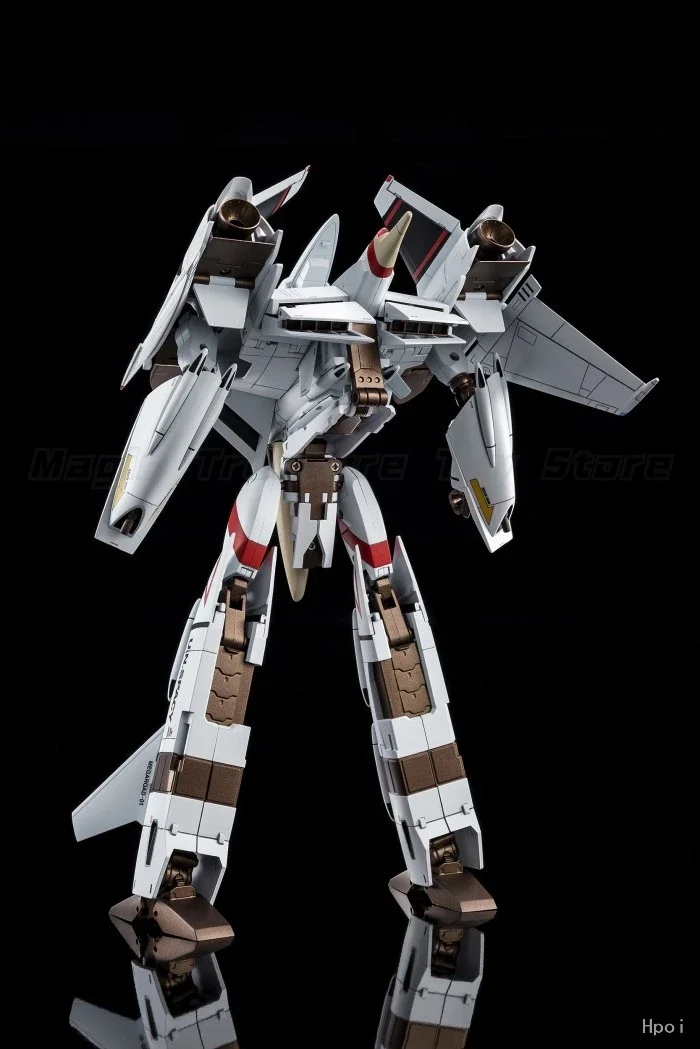 В наличии: ARCADIA Robotech, масштаб 160, полностью трансформируемая модель VF-4A Lightning III Hikaru Ichijyo, версия с премиальной отделкой. Завершено (art.: 3920dc2dbdc51) - 3920dc2dbdc51